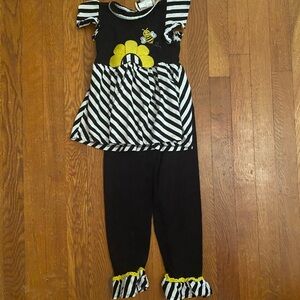 Rare editions outfit